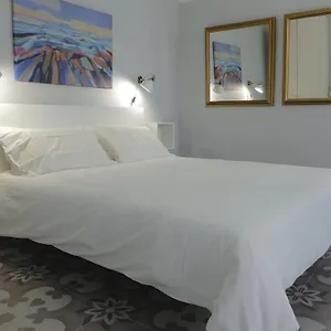 https://no-17-birgu.hotelssaintjulians.com