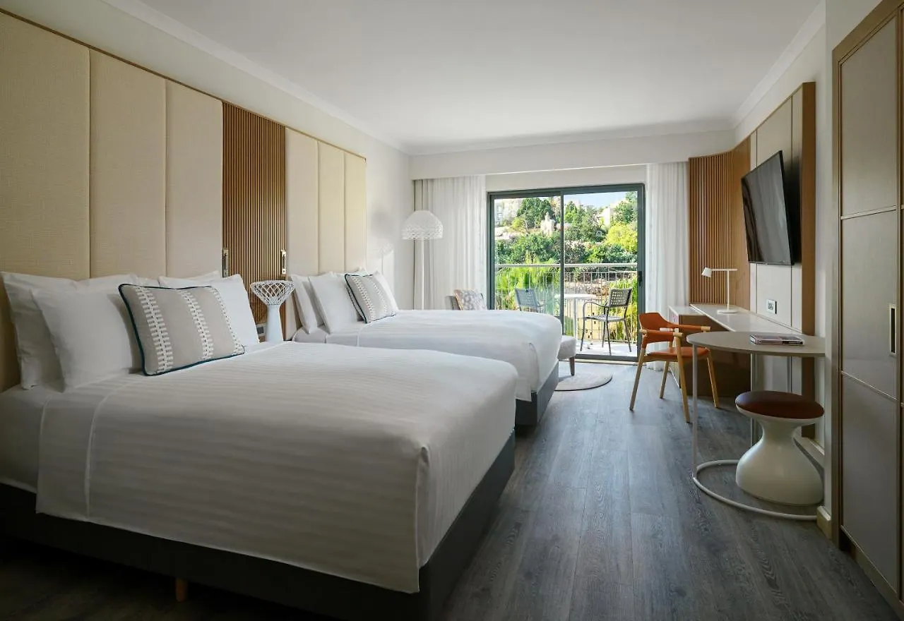 ***** Отель Malta Marriott Resort & Spa Сент Джулианс Мальта